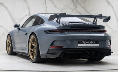 Porsche 911 GT3 (992) 10