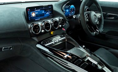 Mercedes-Benz Amg GT GT Black Series 12