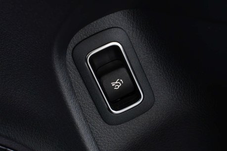 Mercedes-Benz CLA Class 2.0 CLA35h MHEV AMG (Premium Plus) Coupe 4dr Petrol Hybrid 8G-DCT 4MATIC Eu 16