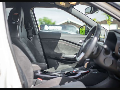 Nissan Juke 1.0 Juke Tekna+ DiG-T Semi-Auto 5dr 25