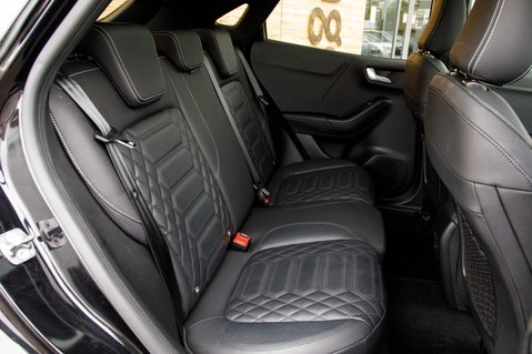 Ford Puma ST-LINE VIGNALE MHEV 40