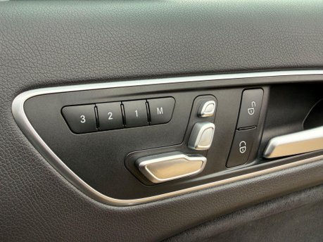 Mercedes-Benz A Class 2.1 A200d AMG Line (Premium Plus) 7G-DCT Euro 6 (s/s) 5dr 12