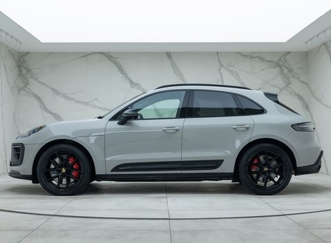 Porsche Macan GTS 5