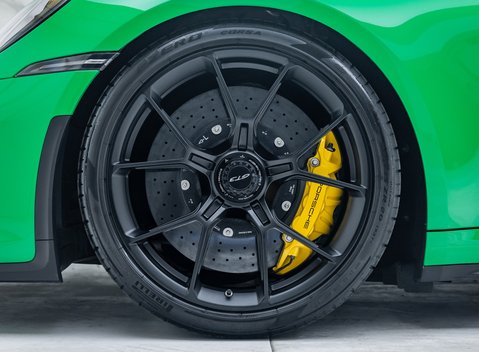 Porsche 911 GT3 (992) 10