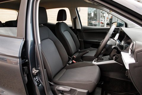 SEAT Arona TSI SE TECHNOLOGY 31