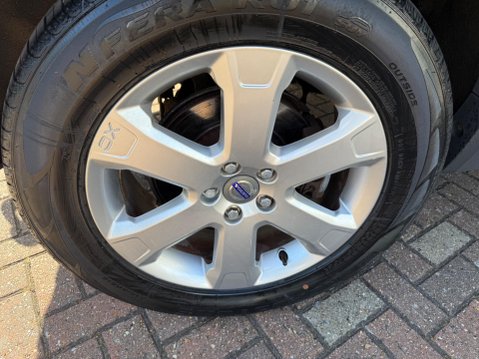 Volvo XC90 2.4 D5 SE Lux Geartronic AWD 5dr 21