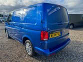 Volkswagen Transporter AUTO SWB L1H1 Low Roof Highline T28 Air 11