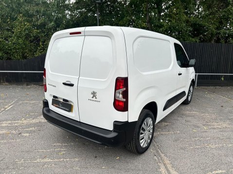 Peugeot Partner BLUEHDI PROFESSIONAL PREMIUM L1 9