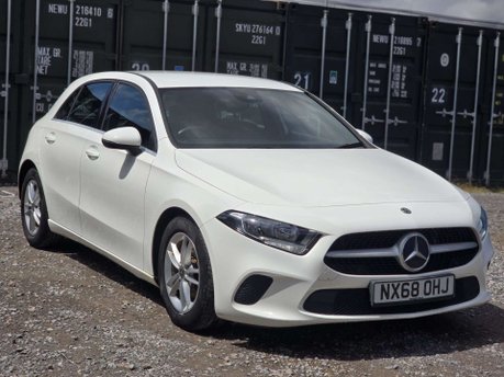 Mercedes-Benz A Class 1.5 A180d SE Hatchback 5dr Diesel 7G-DCT Euro 6 (s/s) (116 ps) 5
