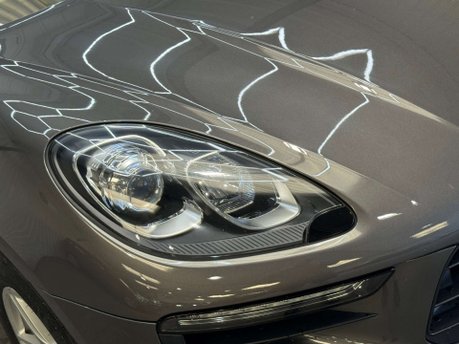 Porsche Macan 3.0 Macan S Semi-Auto 4WD 5dr 28