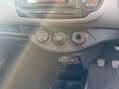Toyota Yaris 1.0 VVT-i Active Euro 5 3dr 21