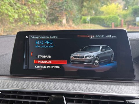 BMW 5 Series 2.0 520i M Sport Auto 5dr 56