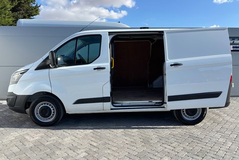 Ford Transit Custom 310 L1 105 ps Base Panel Van - Air Con 9