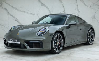 Porsche 911 Carrera 4S (992) 1