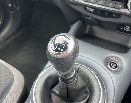 Nissan Juke 1.0 Juke N-Connecta DiG-T 5dr 48