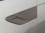 Land Rover Discovery 2.0 Discovery Luxury HSE SD4 Auto 4WD 5dr 32