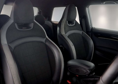 Mini Hatch 2.0 Cooper S Sport Auto 3dr 35