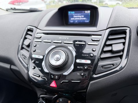Ford Fiesta 1.0 TITANIUM 15
