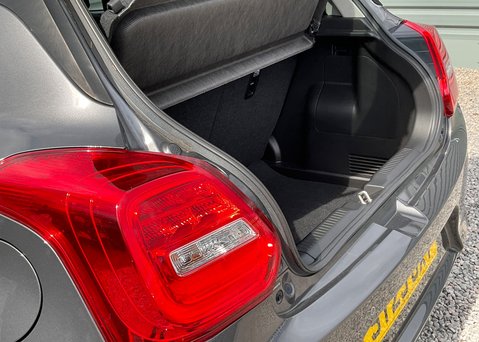 Suzuki Swift SZ5 DUALJET MHEV 21