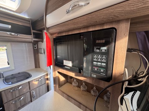 Autosleeper Bourton 28