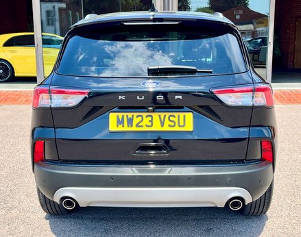 Ford Kuga 1.5 Kuga Titanium Edition 5dr 6