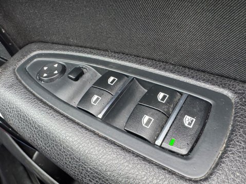 BMW 1 Series 2.0 118d Sport Euro 6 (s/s) 5dr 39