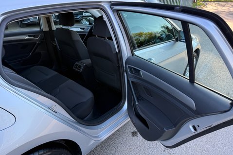 Volkswagen Golf SE TSI BMT DSG -£35 TAX-FULL VW S/HISTORY-ADAPTIVE CRUISE-2 OWNERS -NEW MOT 28