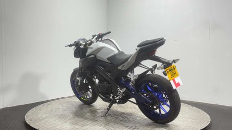 Yamaha MT-125 MT 125 2014 RUNNING PROJECT BIKE SPARES OR REPAIR 125CC 6
