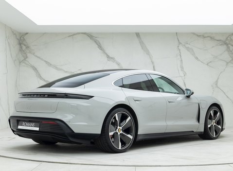 Porsche Taycan 4S 7
