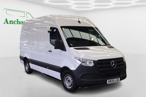 Mercedes-Benz Sprinter AUTO MWB L2H2 High Roof Pro Air Con Camera EURO 6
