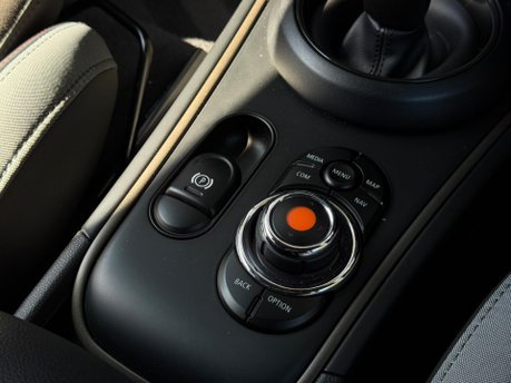Mini Countryman COOPER SPORT 39