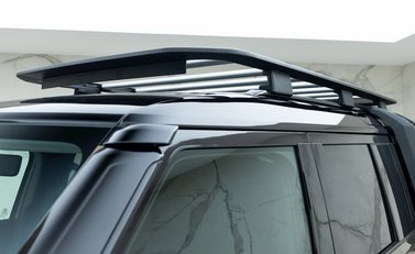 Land Rover Defender 110 D250 First Edition 27