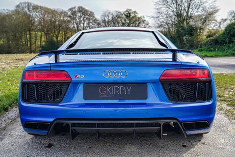 Audi R8 V10 PLUS 22