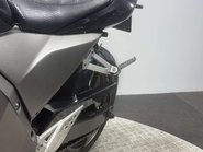 Kawasaki Z ZR750 2005 ONLY 20K NEW MOT SERVICED COMMUTER BIKE 750CC 15