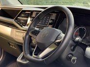 Volkswagen Caravelle SE TDI 26