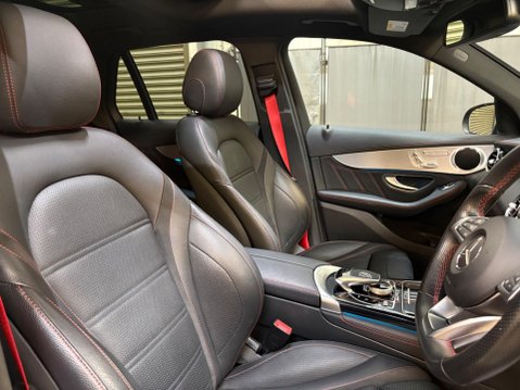 Mercedes-Benz GLC 3.0 GLC43 V6 AMG (Premium) G-Tronic 4MATIC Euro 6 (s/s) 5dr 9