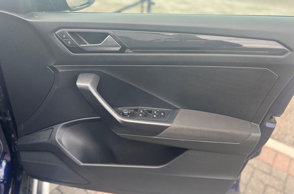 Volkswagen T-Roc SEL TDI 4MOTION 18