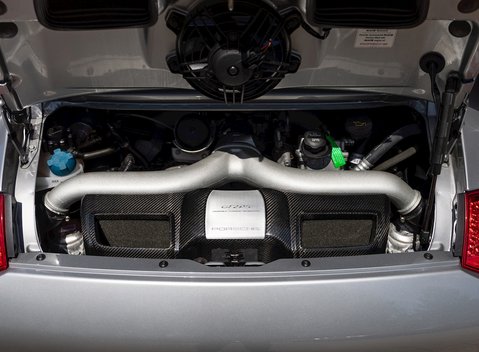 Porsche 911 (997) GT2 RS 35