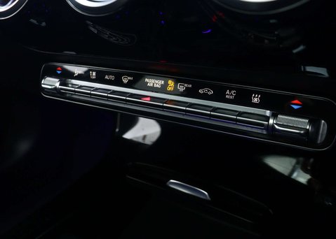 Mercedes-Benz A Class 1.3 A250e 15.6kWh AMG Line Edition (Premium Plus) Saloon 4dr Petrol Plug-in 33