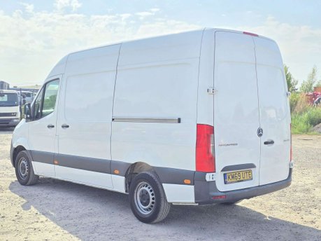Mercedes-Benz Sprinter 2.1 316 CDI Panel Van 5dr Diesel Manual RWD L2 H2 Euro 6 (163 ps) 6