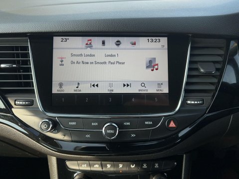 Vauxhall Astra 1.4i Turbo SRi Nav Euro 6 5dr 39