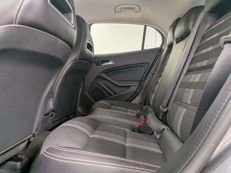 Mercedes-Benz GLA 1.6 GLA 180 Urban Edition Auto 5dr 41