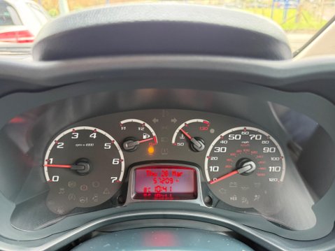 Ford Ka 1.2 Edge Euro 5 (s/s) 3dr 23