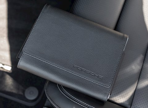 Porsche 911 (992) Carrera 4S 36