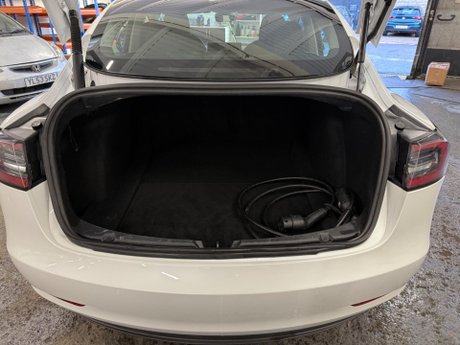 Tesla Model 3 Standard Range Plus Auto RWD 4dr 30