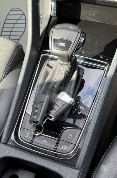Skoda Kodiaq SE L TDI SCR DSG - FULL SKODA SERVICE HISTORY -APPLE CARPLAY -TOWBAR 