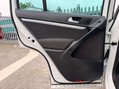 Volkswagen Tiguan 2.0 Tiguan R-Line TDI BlueMotion Technology 4Motion 4WD 5dr 32