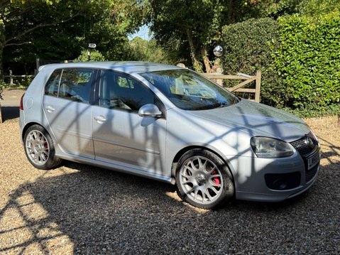 Volkswagen Golf GTI EDITION 30 T 