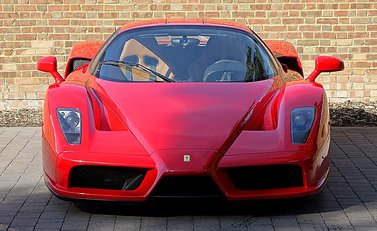 Ferrari Enzo 2