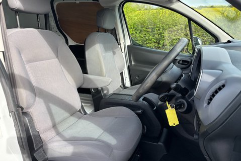 Peugeot Partner 850 S L1 1.6 Hdi 92ps Panel Van with Air Con - Direct from MOD 4